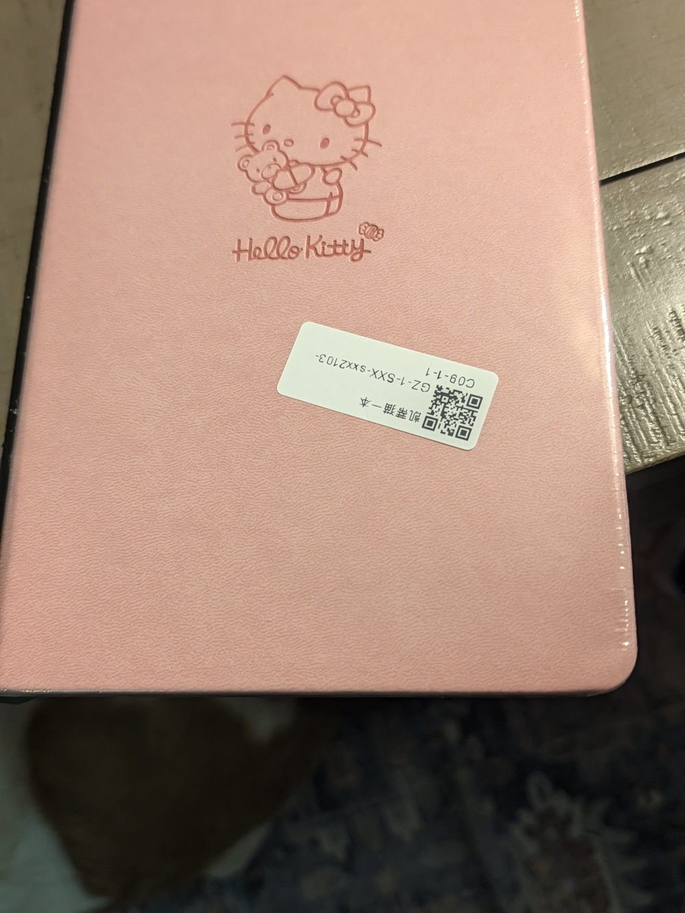 Hello Kitty Pink Embossed Journal. - Picture 2 of 5